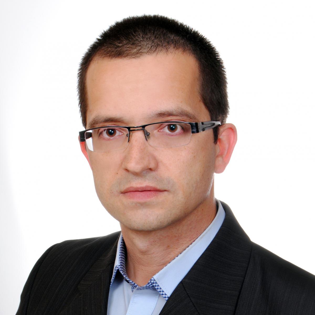 Krzysztof  Dziubałtowski